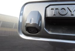 2021 Toyota Tacoma - Image 19