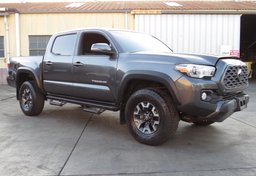 2021 Toyota Tacoma - Image 3