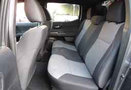 2021 Toyota Tacoma - Image 31