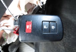 2021 Toyota Tacoma - Image 40