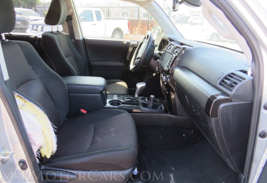 2022 Toyota 4Runner - Image 24