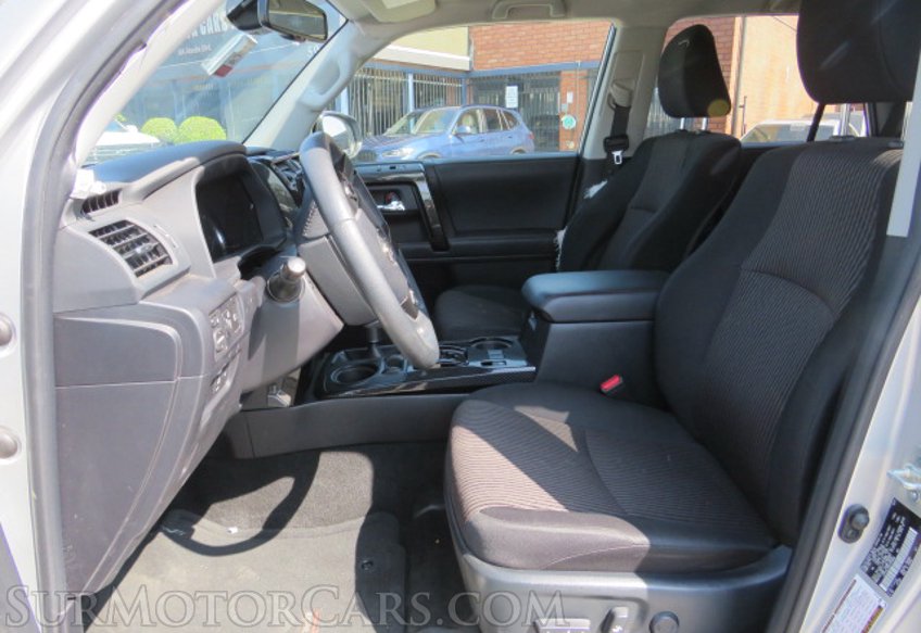 2022 Toyota 4Runner - Image 23