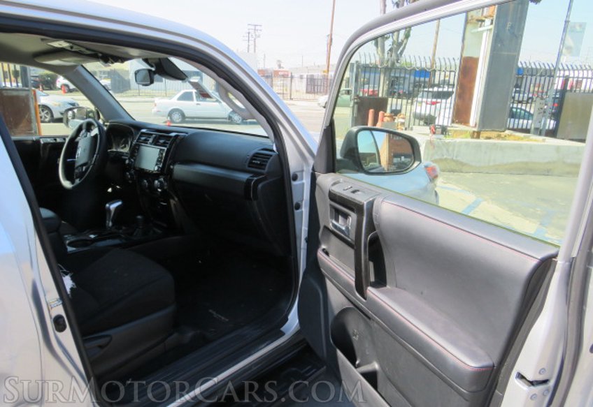 2022 Toyota 4Runner - Image 20