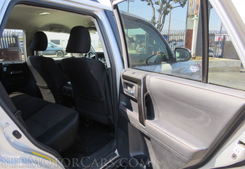 2022 Toyota 4Runner - Image 22