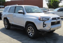 2022 Toyota 4Runner - Image 4