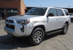 2022 Toyota 4Runner - Image 3
