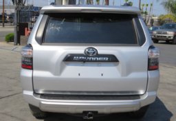2022 Toyota 4Runner - Image 12