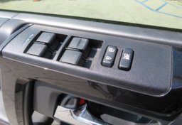 2022 Toyota 4Runner - Image 40