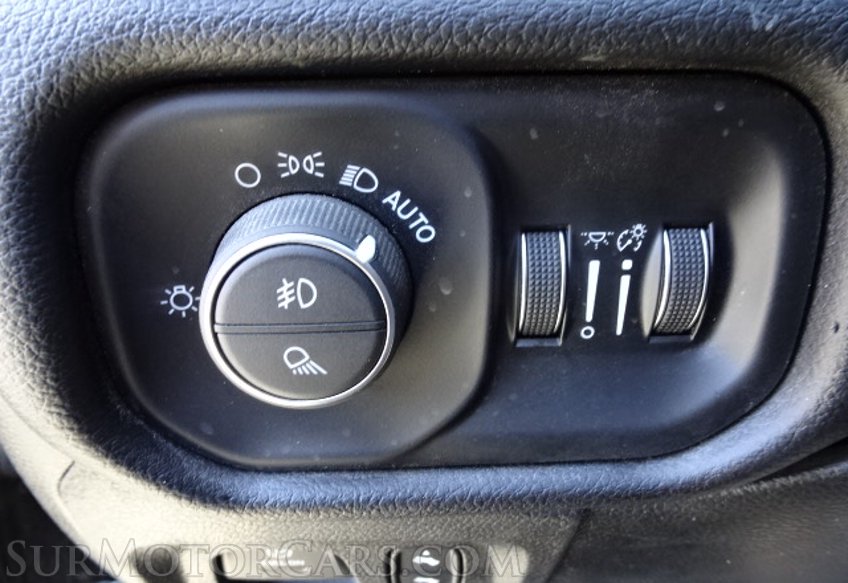 2019 Ram 1500 - Image 38