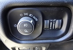 2019 Ram 1500 - Image 38
