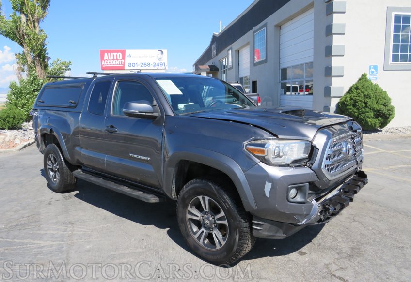 2016 Toyota Tacoma - Image 2