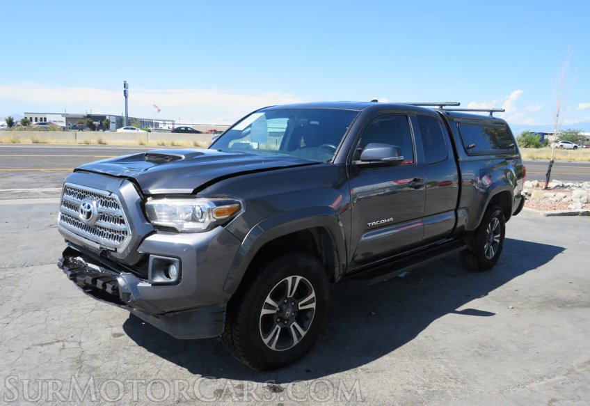 2016 Toyota Tacoma - Image 4