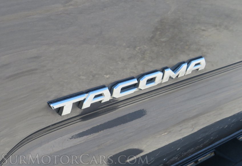2016 Toyota Tacoma - Image 21