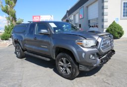2016 Toyota Tacoma - Image 3
