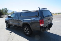 2016 Toyota Tacoma - Image 5