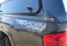 2016 Toyota Tacoma - Image 17