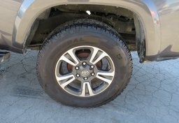 2016 Toyota Tacoma - Image 41