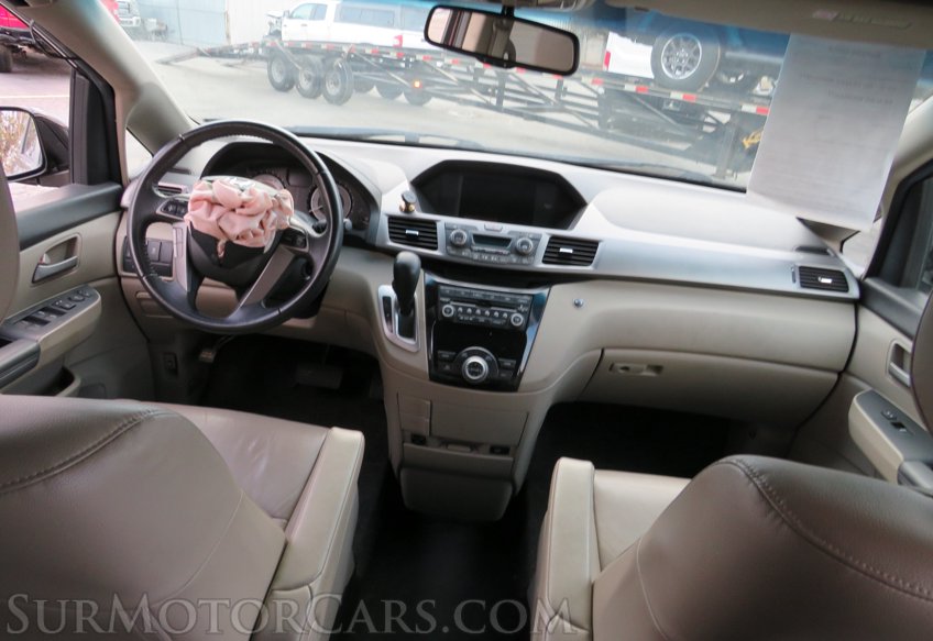 2012 Honda Odyssey - Image 19