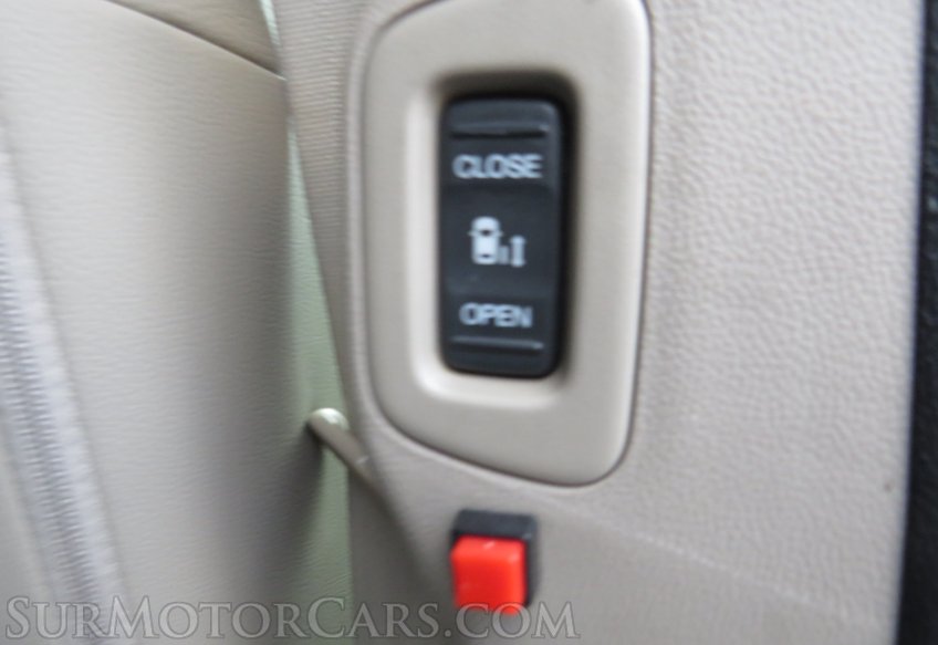 2012 Honda Odyssey - Image 47