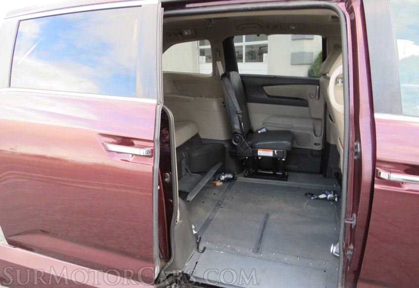 2012 Honda Odyssey - Image 31