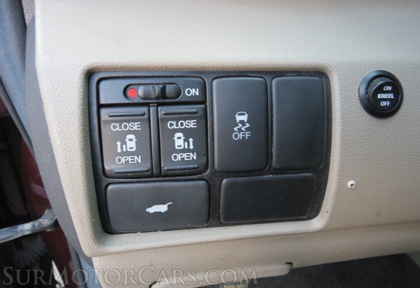 2012 Honda Odyssey - Image 45