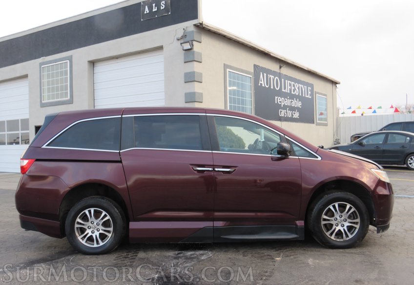 2012 Honda Odyssey - Image 10