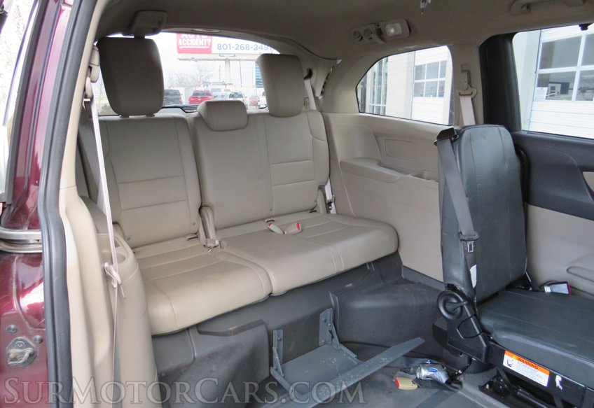 2012 Honda Odyssey - Image 27