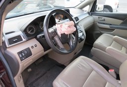 2012 Honda Odyssey - Image 20