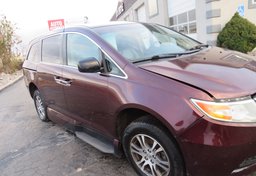 2012 Honda Odyssey - Image 12