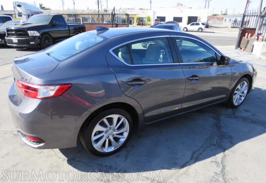 2018 Acura ILX - Image 10