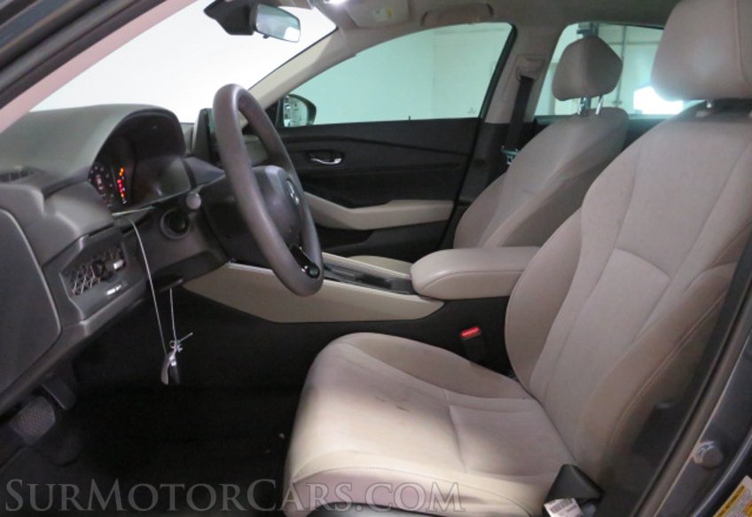 2023 Honda Accord - Image 20