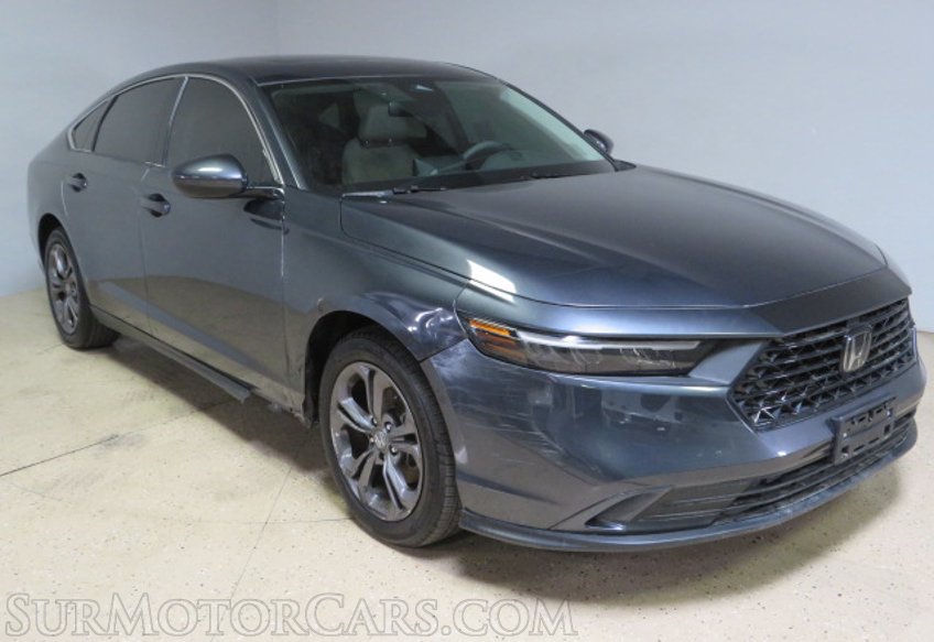 2023 Honda Accord - Image 3