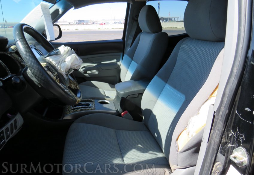 2015 Toyota Tacoma - Image 20