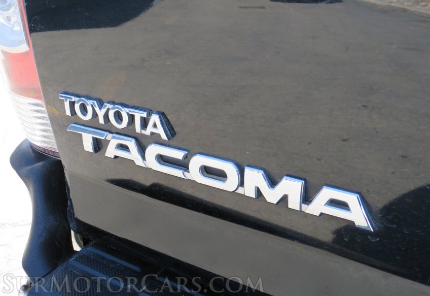 2015 Toyota Tacoma - Image 17