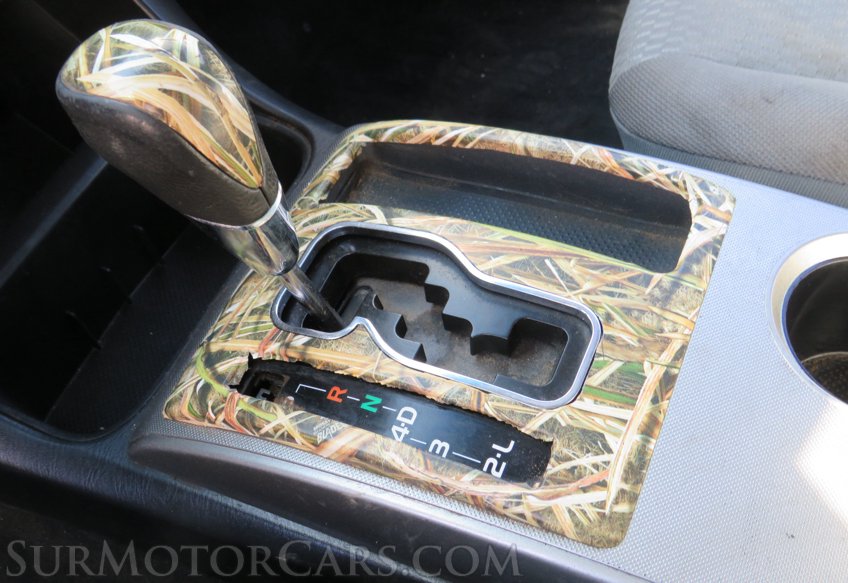 2015 Toyota Tacoma - Image 31