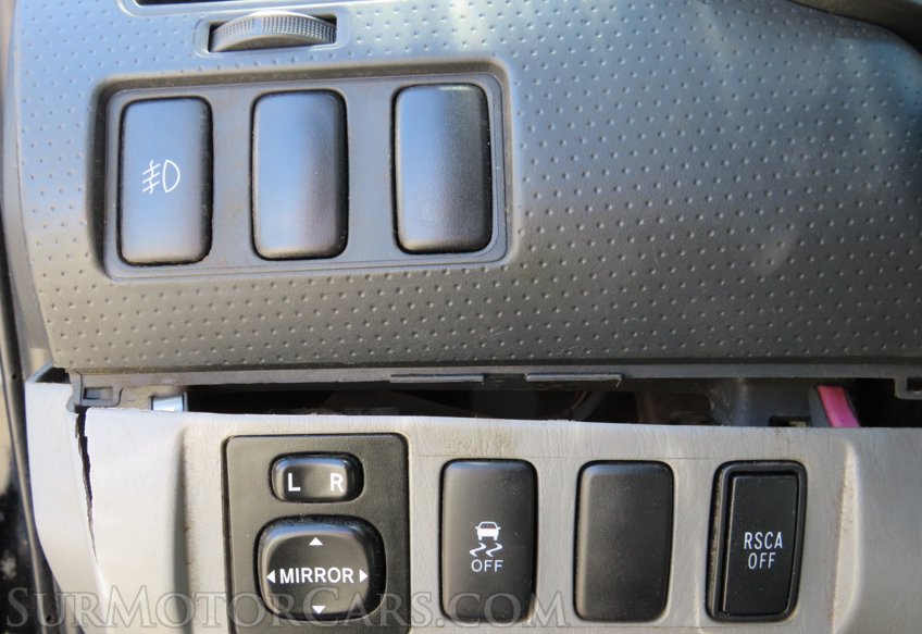 2015 Toyota Tacoma - Image 36