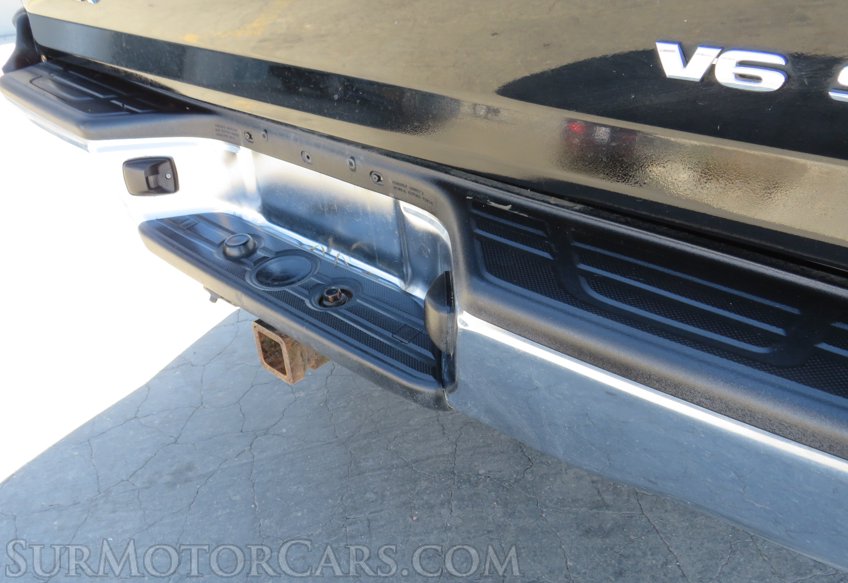 2015 Toyota Tacoma - Image 14