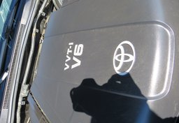 2015 Toyota Tacoma - Image 39