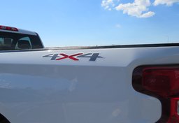 2019 Chevrolet Silverado 1500 - Image 21