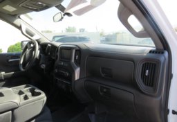 2019 Chevrolet Silverado 1500 - Image 28