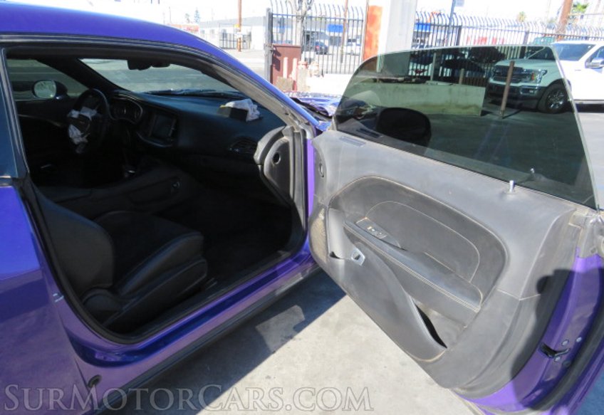 2016 Dodge Challenger - Image 19