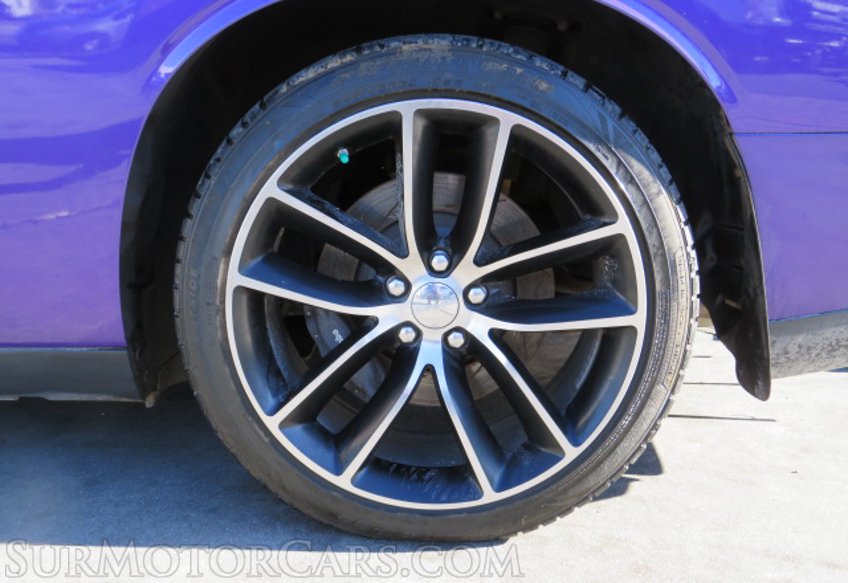 2016 Dodge Challenger - Image 17