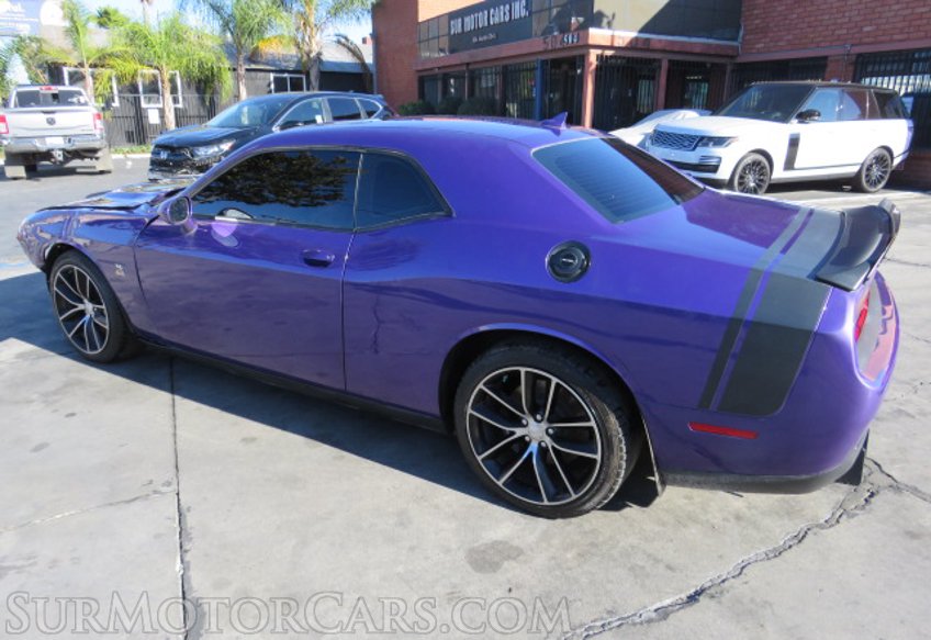 2016 Dodge Challenger - Image 8