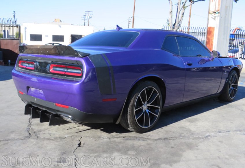 2016 Dodge Challenger - Image 5