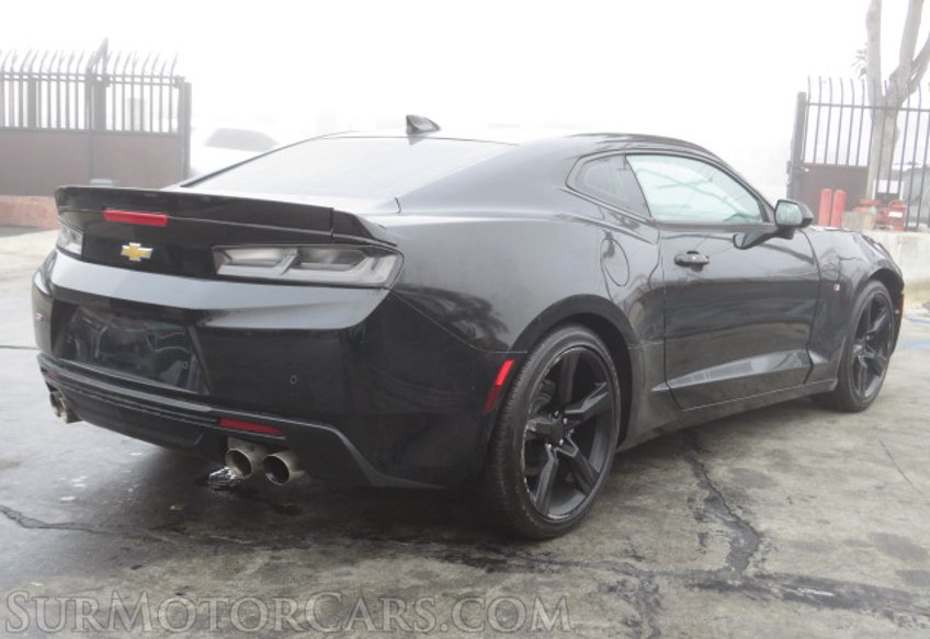 2017 Chevrolet Camaro - Image 7