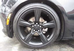 2017 Chevrolet Camaro - Image 11