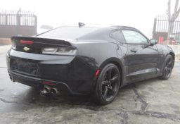 2017 Chevrolet Camaro - Image 7
