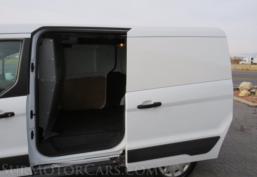 2017 Ford Transit Connect Van - Image 19