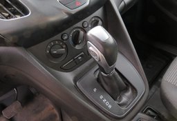 2017 Ford Transit Connect Van - Image 41