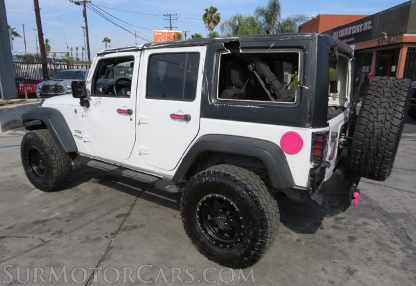 2014 Jeep Wrangler Unlimited - Image 6